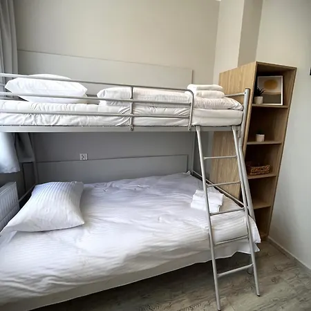 Wilczynskiego 3*